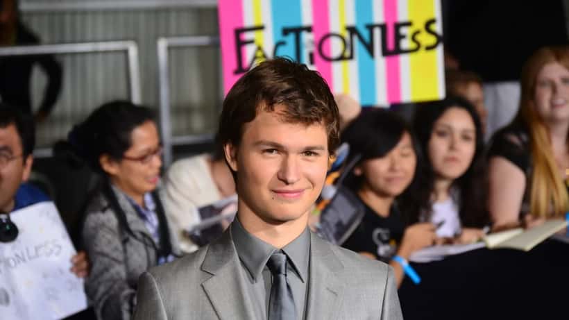 Ansel Elgort ved Divergent-premieren i 2014