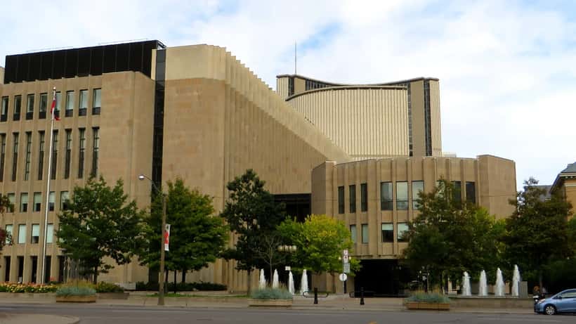 Cour supérieure de justice de l'Ontario à Toronto
