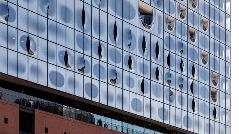 Elbphilharmonie Hamburg Konzerthaus Außenansicht 2023