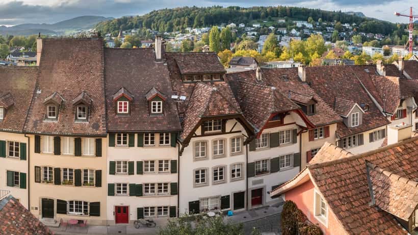 Vista di Aarau, capoluogo del canton Argovia in Svizzera, dove il 30 agosto 2026 si è verificata una sparatoria durante un rave party