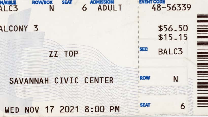 Billet Ticketmaster imprimé symbolisant les droits des consommateurs en France