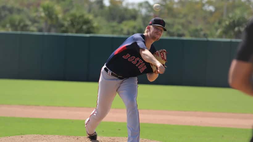 Ryan Zeferjahn pitching in relief during an MLB game