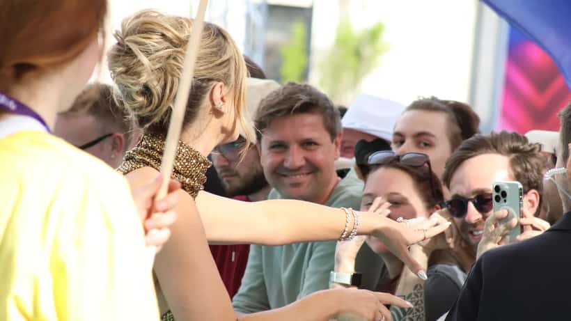 Delta Goodrem sur scène lors de l'Eurovision Song Contest 2026 à Vienne, représentant l'Australie