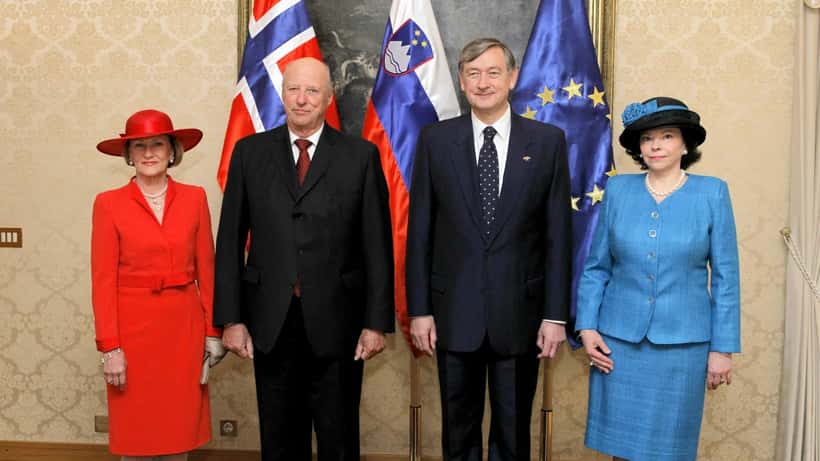 Koning Harald V en Koningin Sonja van Noorwegen tijdens een officieel staatsbezoek aan Slovenië in 2011