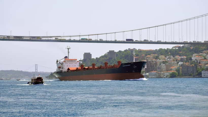 Vue du Bosphore et du pont Fatih Sultan Mehmet à Istanbul, Turquie