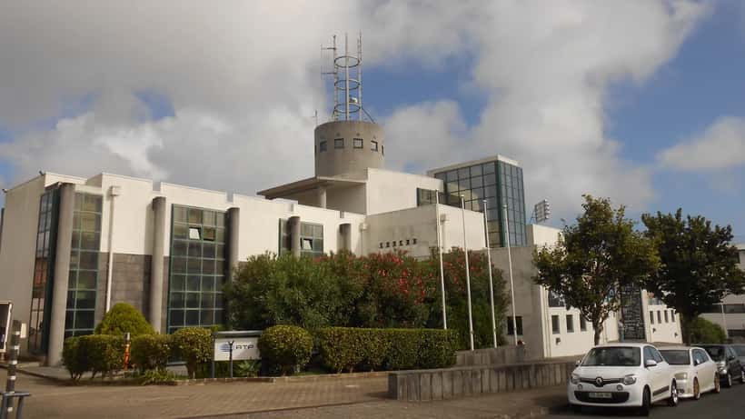 Edifício da RTP Açores em Ponta Delgada, sede regional do serviço público de rádio e televisão