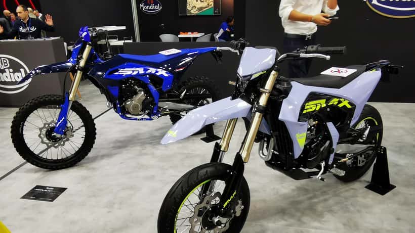 Moto elettrica esposta all'EICMA 2024 a Fiera Milano Rho