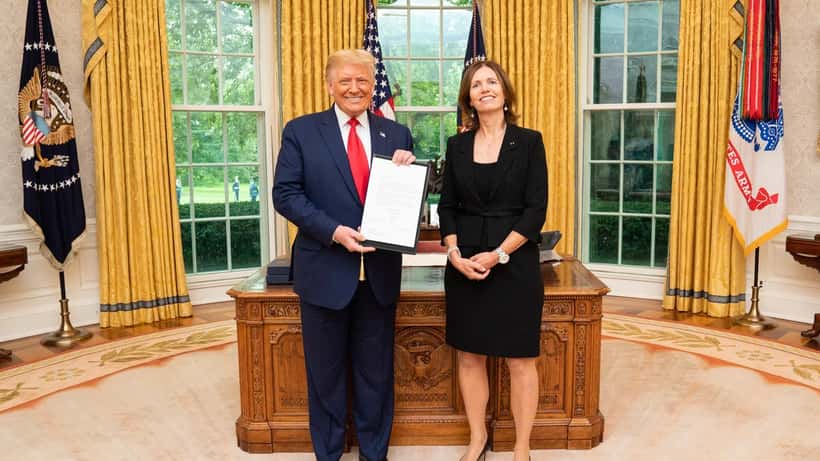 President Donald Trump vid ett NATO-möte, symbol för USAs krav på ökade försvarsutgifter