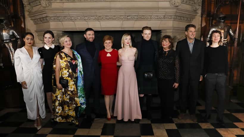 Jack Lowden na estreia de Mary Queen of Scots, ator candidato a James Bond em 2026