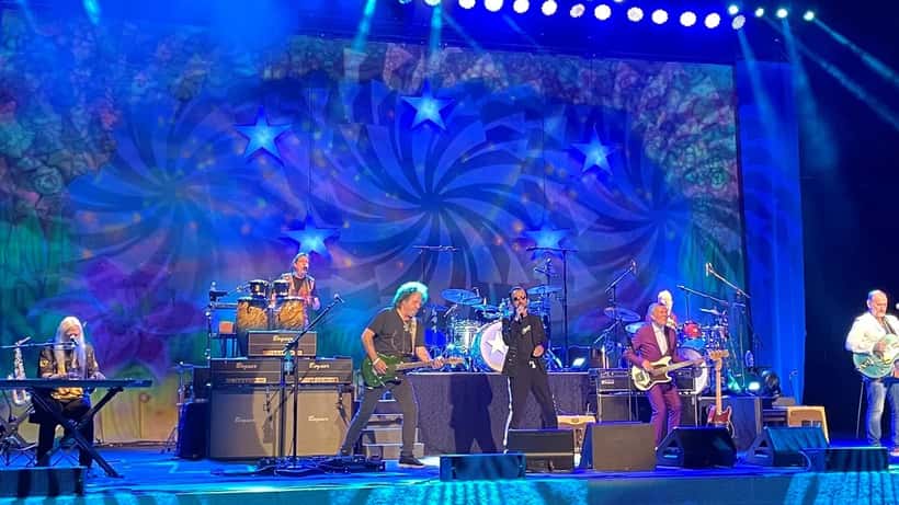 Ringo Starr und seine All Starr Band auf der Bühne 2022