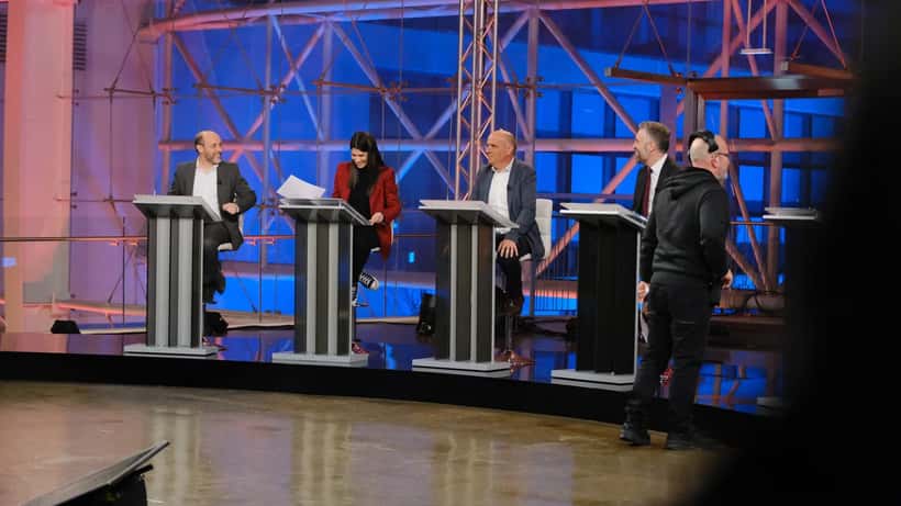 Deputados portugueses em debate parlamentar na Assembleia da República, Lisboa