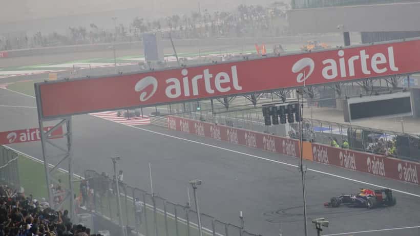Red Bull Racing Formule 1-auto in de pit