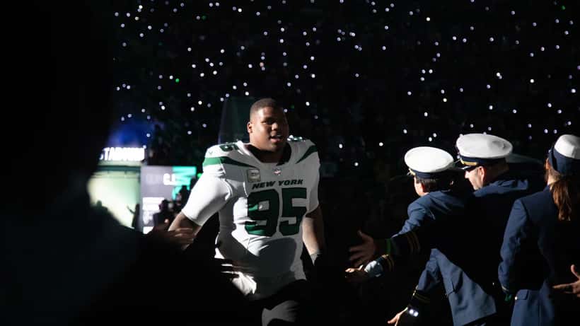 Quinnen Williams in action for the New York Jets during a 2023 NFL game