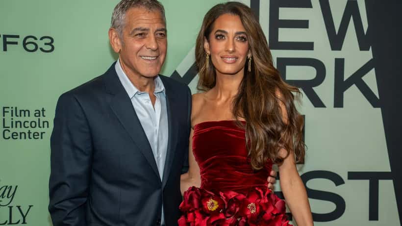 George og Amal Clooney til filmpremierebegivenhed