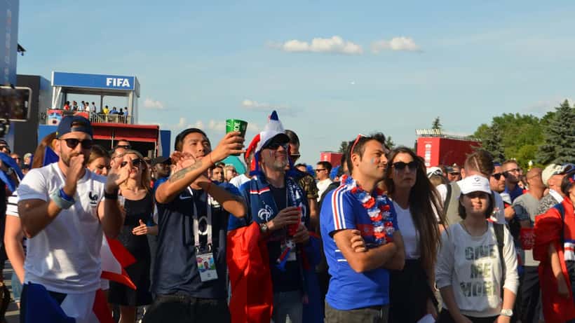 Supporters français lors de la Coupe du Monde FIFA 2018, photo Brateevsky CC BY-SA 4.0