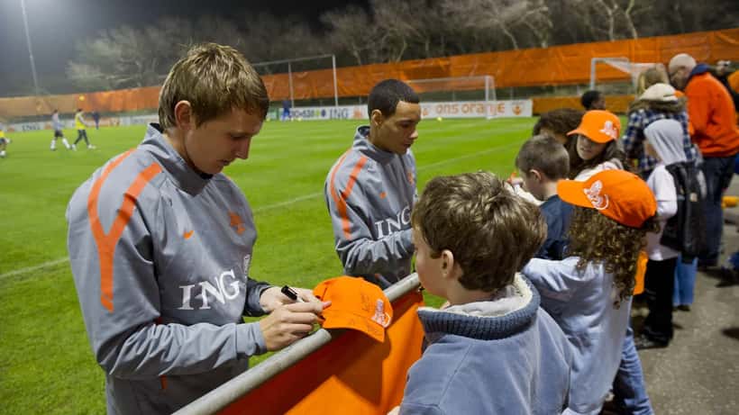 Luuk de Jong com a camisola da seleção holandesa de futebol