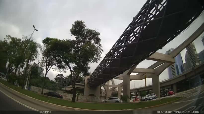 Estação Chucri Zaidan da Linha 17-Ouro do Metrô de São Paulo em construção