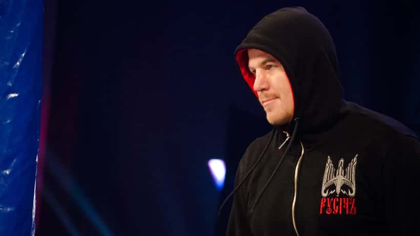 Oleksandr Usyk en action lors d'un combat de boxe professionnel