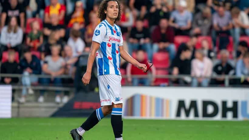 SC Heerenveen fodboldkamp 2026 med spillere på banen