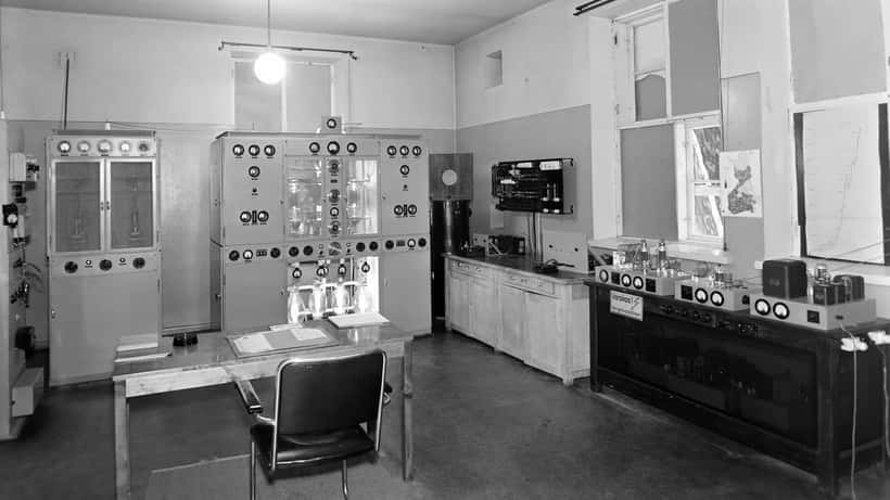 Pasilan radioaseman lyhytaaltolähetin vuodelta 1944, YLE:n satavuotisen lähetystoiminnan historiaa