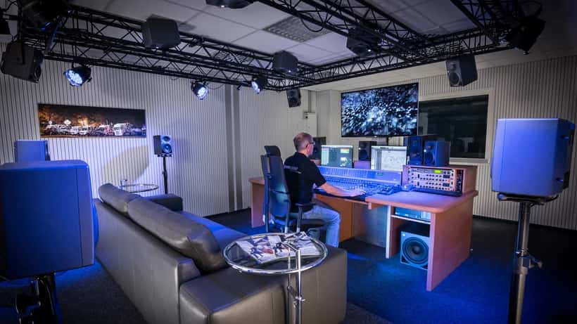 Dolby Atmos surround sound speaker setup