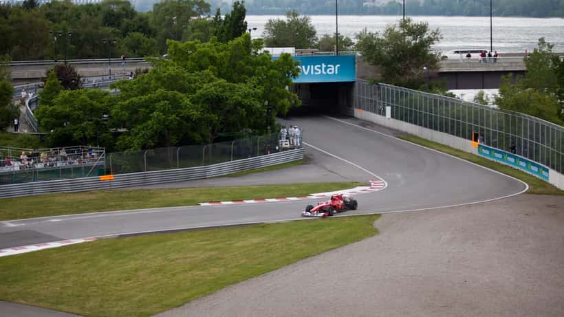 Formel-1-Fahrzeuge auf dem Circuit Gilles Villeneuve beim Kanada Grand Prix