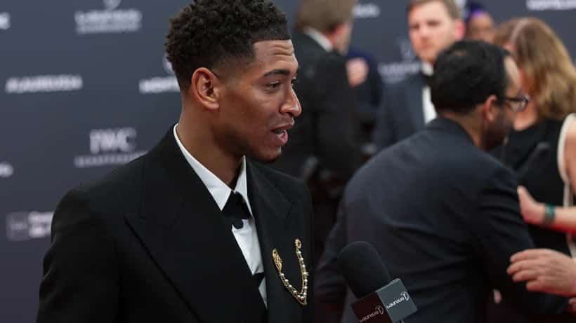 Jude Bellingham op de rode loper tijdens de Laureus World Sports Awards