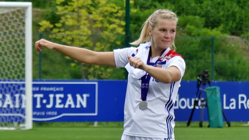 Ada Hegerberg i aksjon under UEFA Women's Champions League 2019