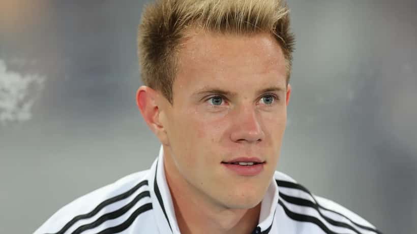 Marc-André ter Stegen, goleiro alemão, em ação durante partida de qualificação para a Copa do Mundo 2014