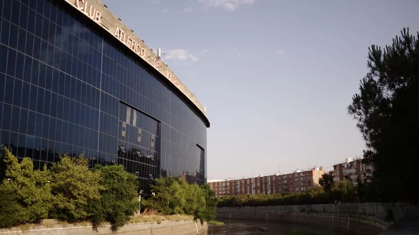 Stade Atlético de Madrid, emblème du club sportif racheté par Apollo en 2026