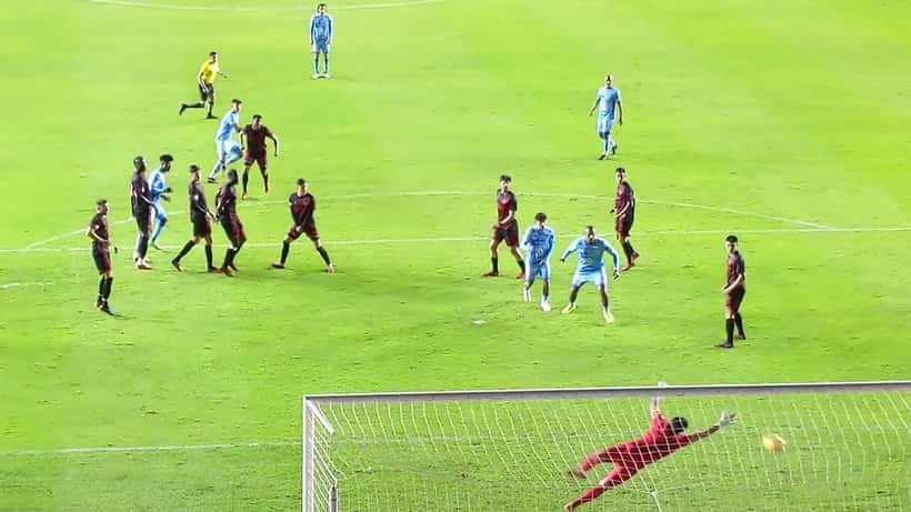 Gol del Pachuca en partido de Liga MX Apertura 2026