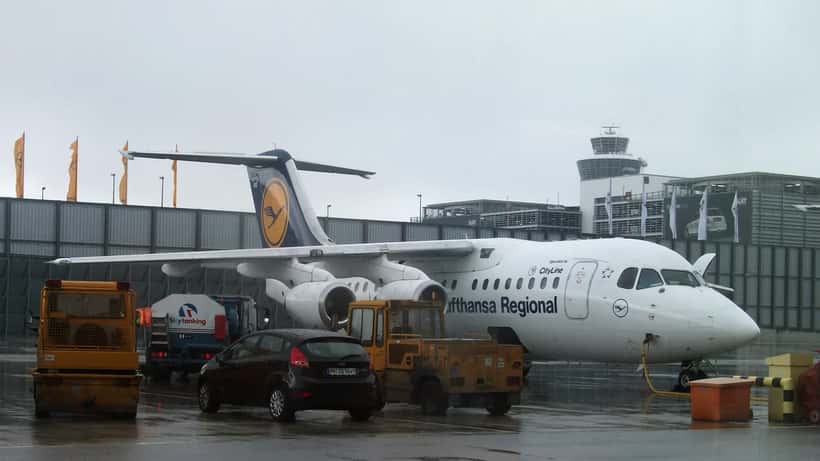 Avion Lufthansa Regional à l'aéroport de Munich lors de la grève avril 2026