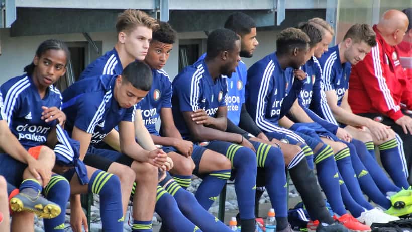 Feyenoord in wedstrijdduel, oud-Feyenoorder Sam Larsson vertrekt transfervrij