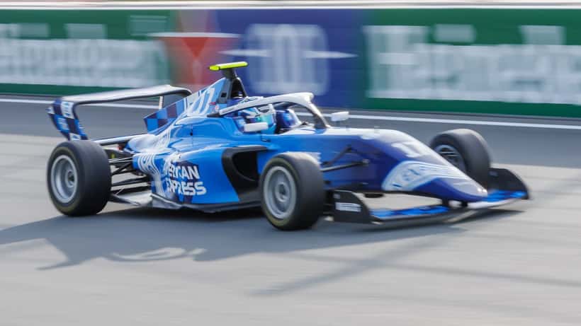 F1 Academy racerbiler i aktion under Dutch Grand Prix 2024