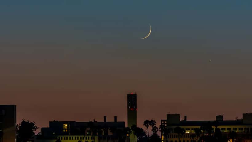 Crescent moon and Jupiter visible together in the night sky, October 2026