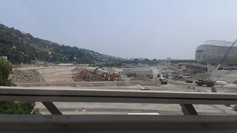 Vista exterior do Allianz Riviera, estádio do OGC Nice na Côte d'Azur