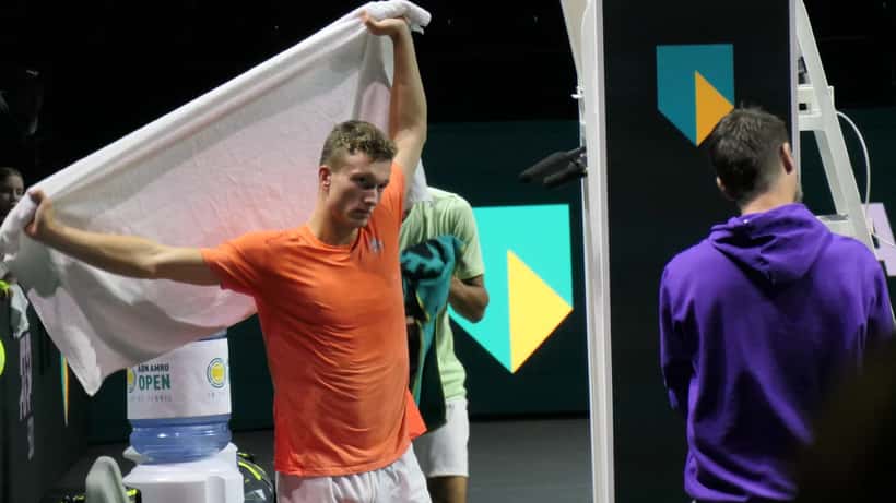 Jiří Lehečka in action at ABN AMRO Open 2024 tennis tournament