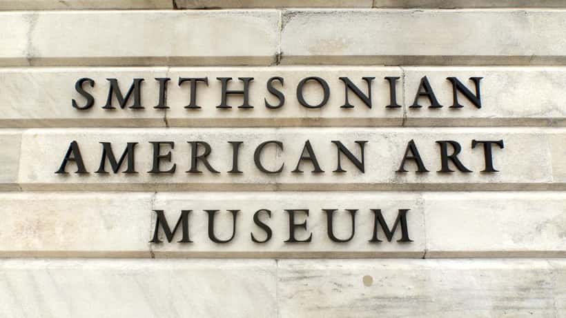 Façade du Smithsonian American Art Museum à Washington DC, musée américain touché par les coupes budgétaires 2026